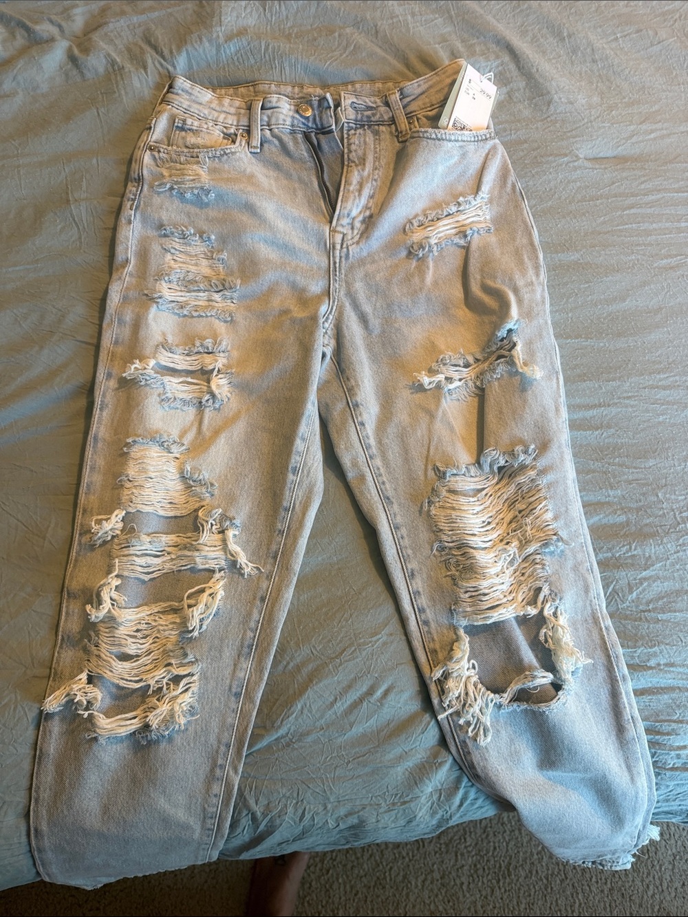 H&M Light Blue Distressed Boyfriend Jeans Brand new with Tags